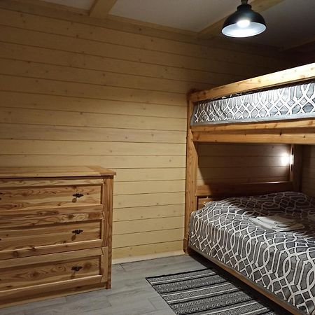 Brand New 2020 Specious Apartment Druzi 2 팔리아니츠야 외부 사진