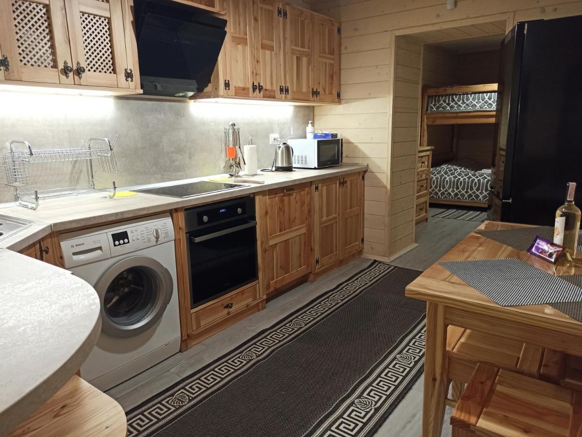 Brand New 2020 Specious Apartment Druzi 2 팔리아니츠야 외부 사진