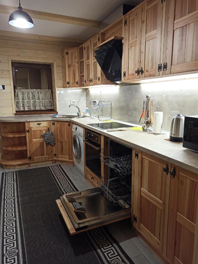 Brand New 2020 Specious Apartment Druzi 2 팔리아니츠야 외부 사진