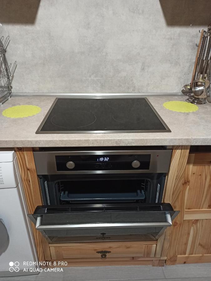 Brand New 2020 Specious Apartment Druzi 2 팔리아니츠야 외부 사진