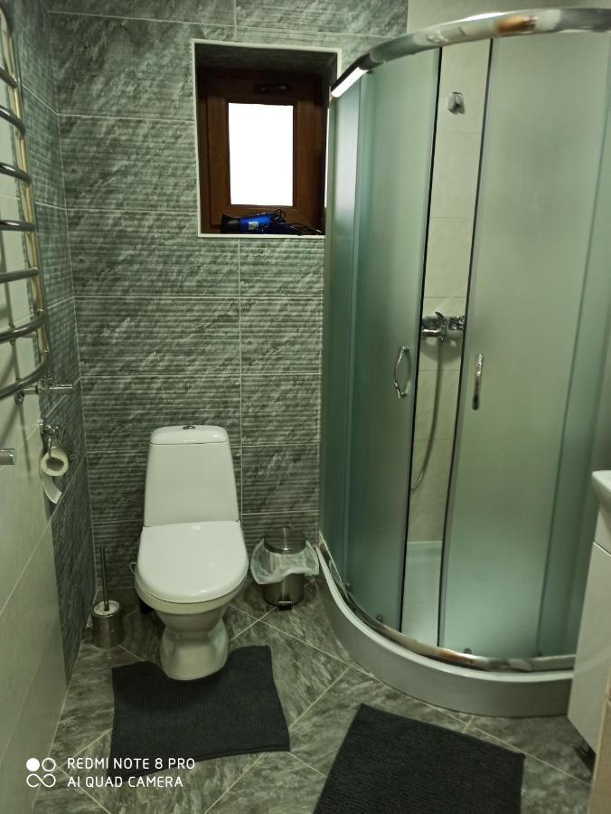 Brand New 2020 Specious Apartment Druzi 2 팔리아니츠야 외부 사진